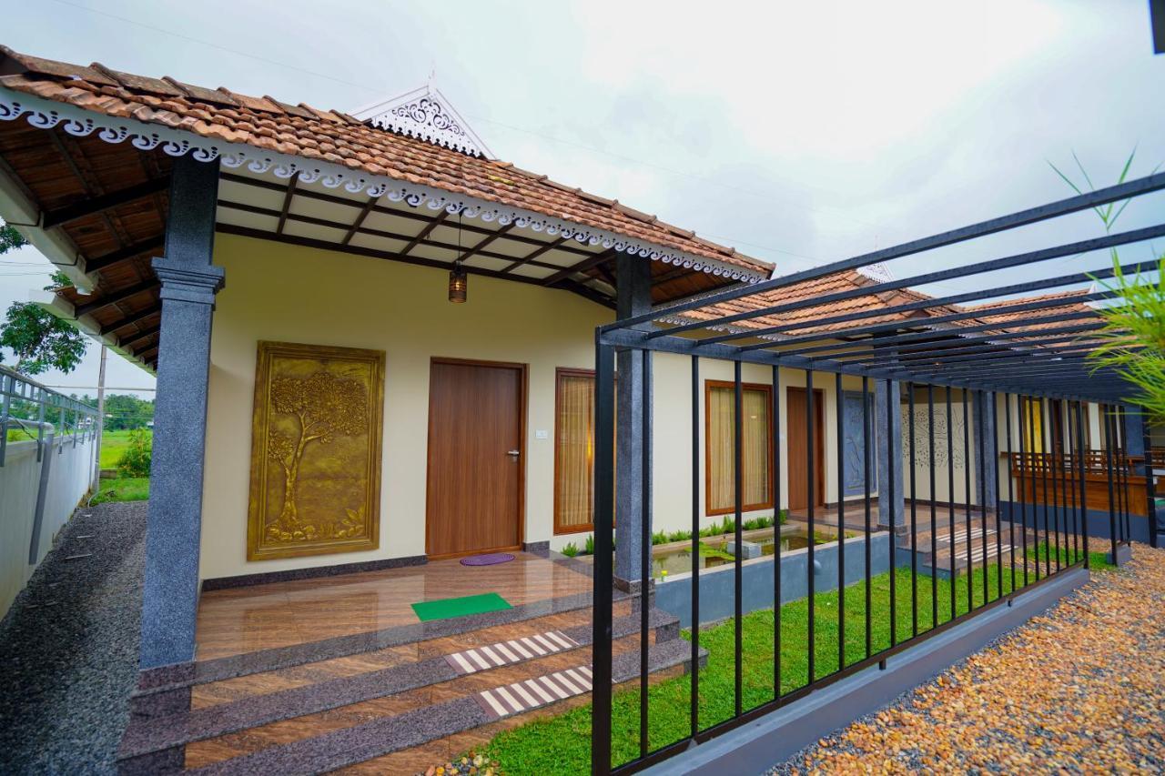 Kottackal Nature Inn 니둠바서리 외부 사진